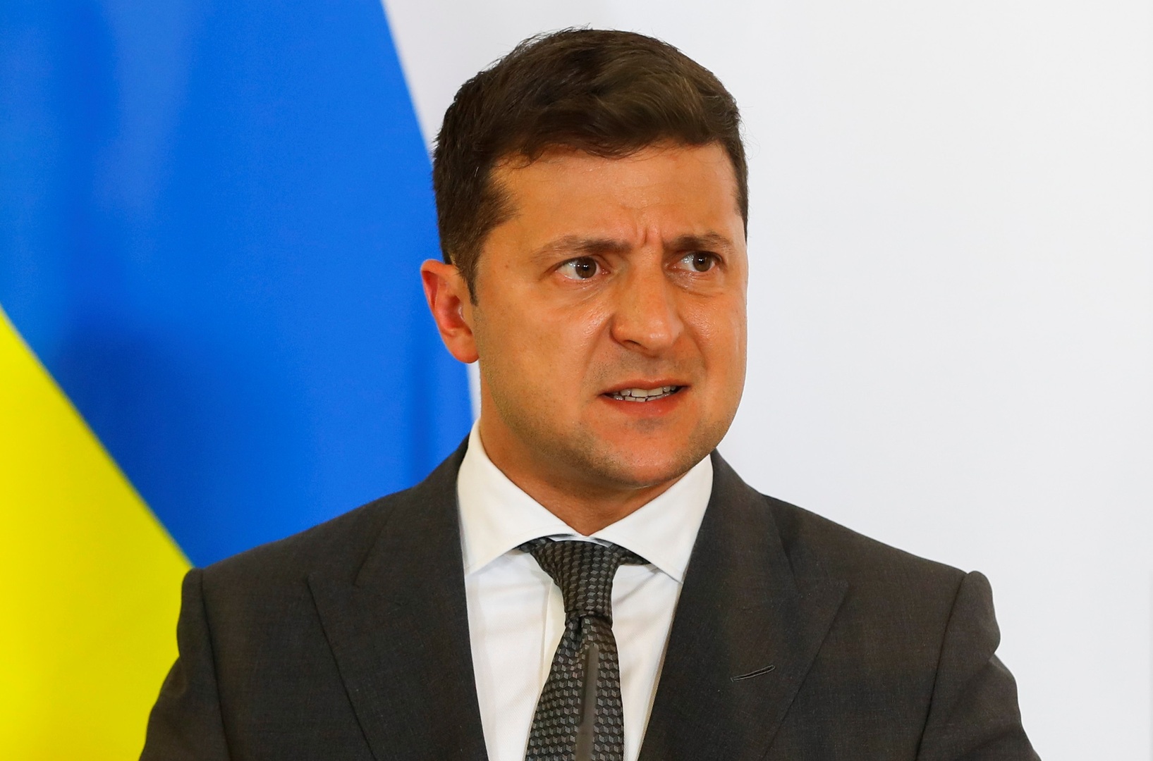 زيلينسكي: روسيا متهمة بتأجيج الصراع