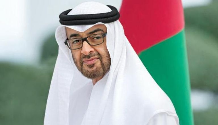 بن زايد يهنئ ماكرون بإعادة انتخابه رئيسا لفرنسا