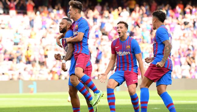 برشلونة يفاضل بين مهاجمي أوروبا