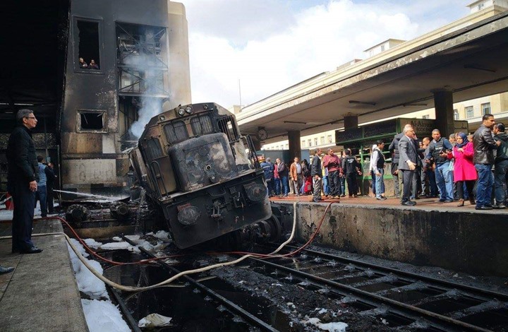 10 قتلى على الأقل بحادث قطار "مروع" وسط إيران