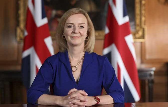 بريطانيا تعلن عن تدابير دعم لإعادة إعمار أوكرانيا