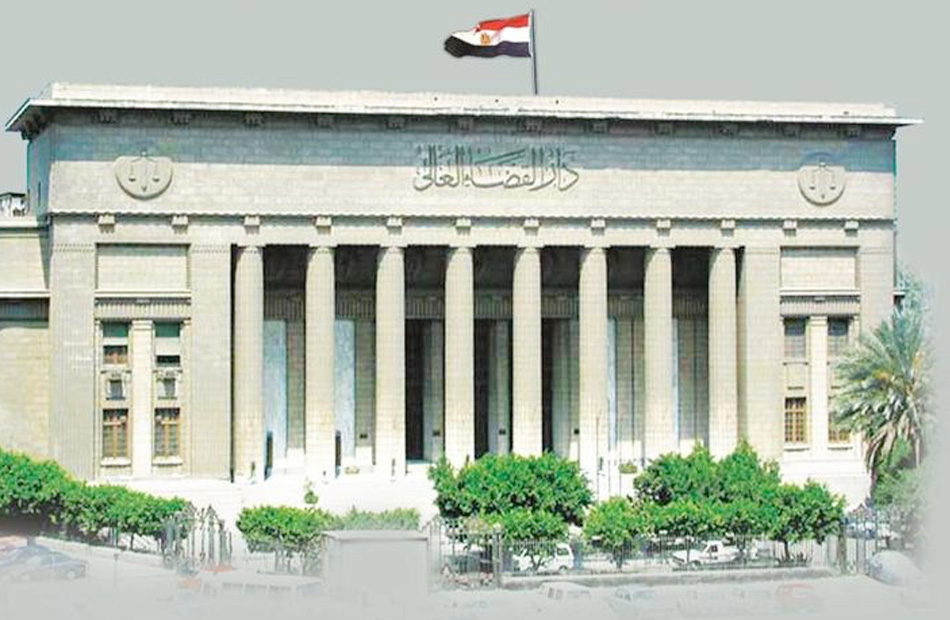 السجن 10 سنوات لطليق وزيرة الصحة المصرية السابقة