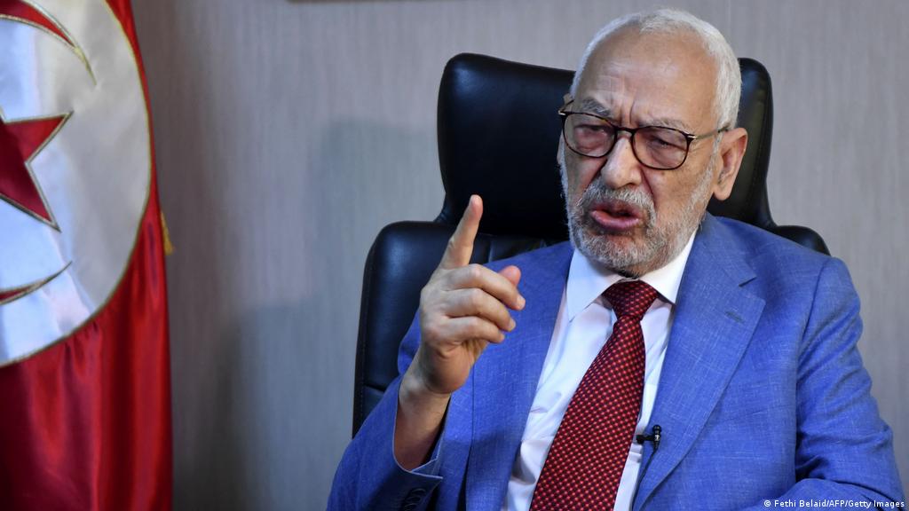 الإعلام التونسي: القضاء يمنع الغنوشي من السفر