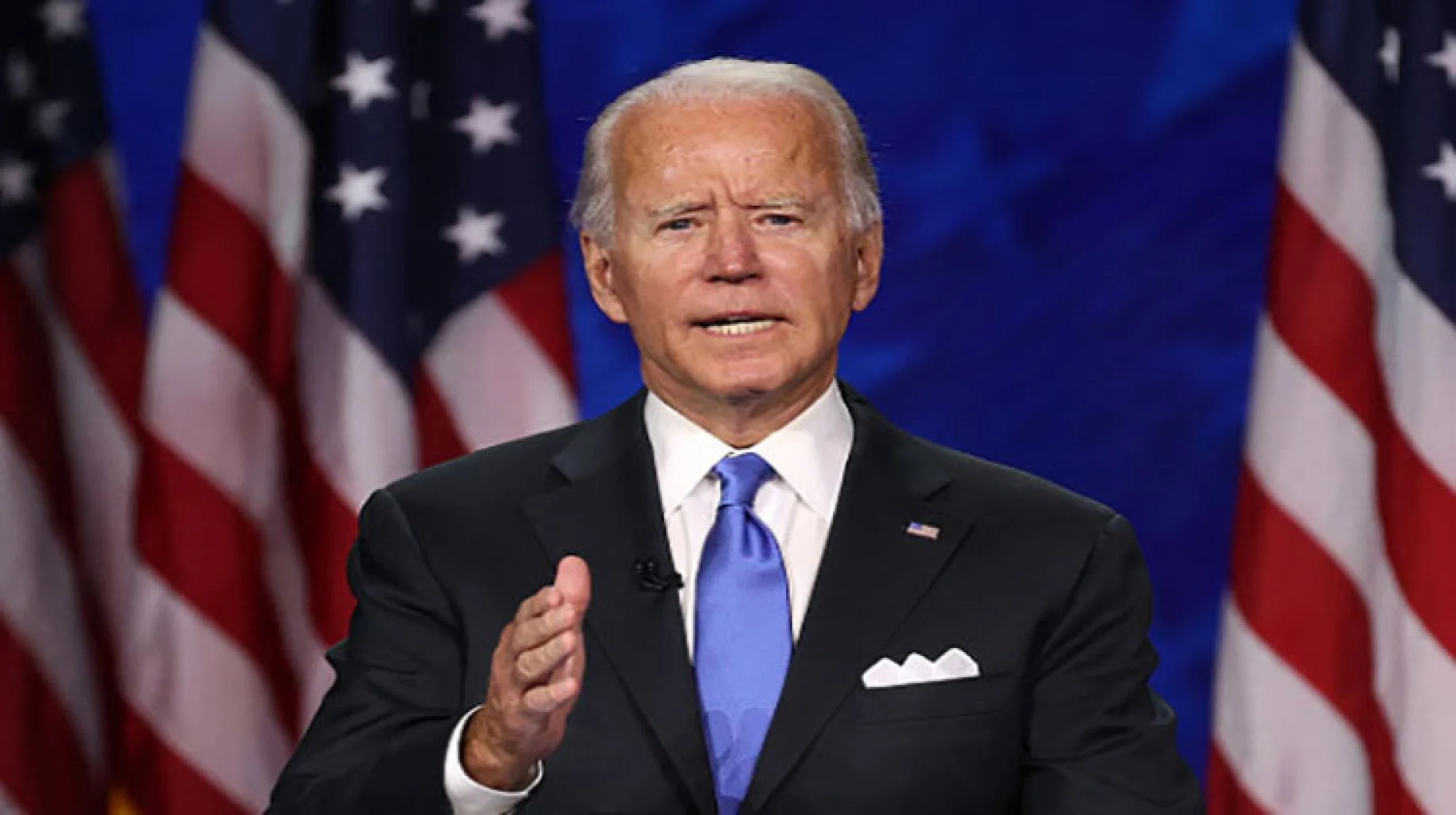 بايدن يصف خطة تراس بشأن خفض الضرائب بـ”الخاطئة”