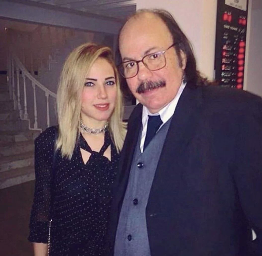 إيمي طلعت زكريا تكشف السبب الحقيقي لوفاة والدها