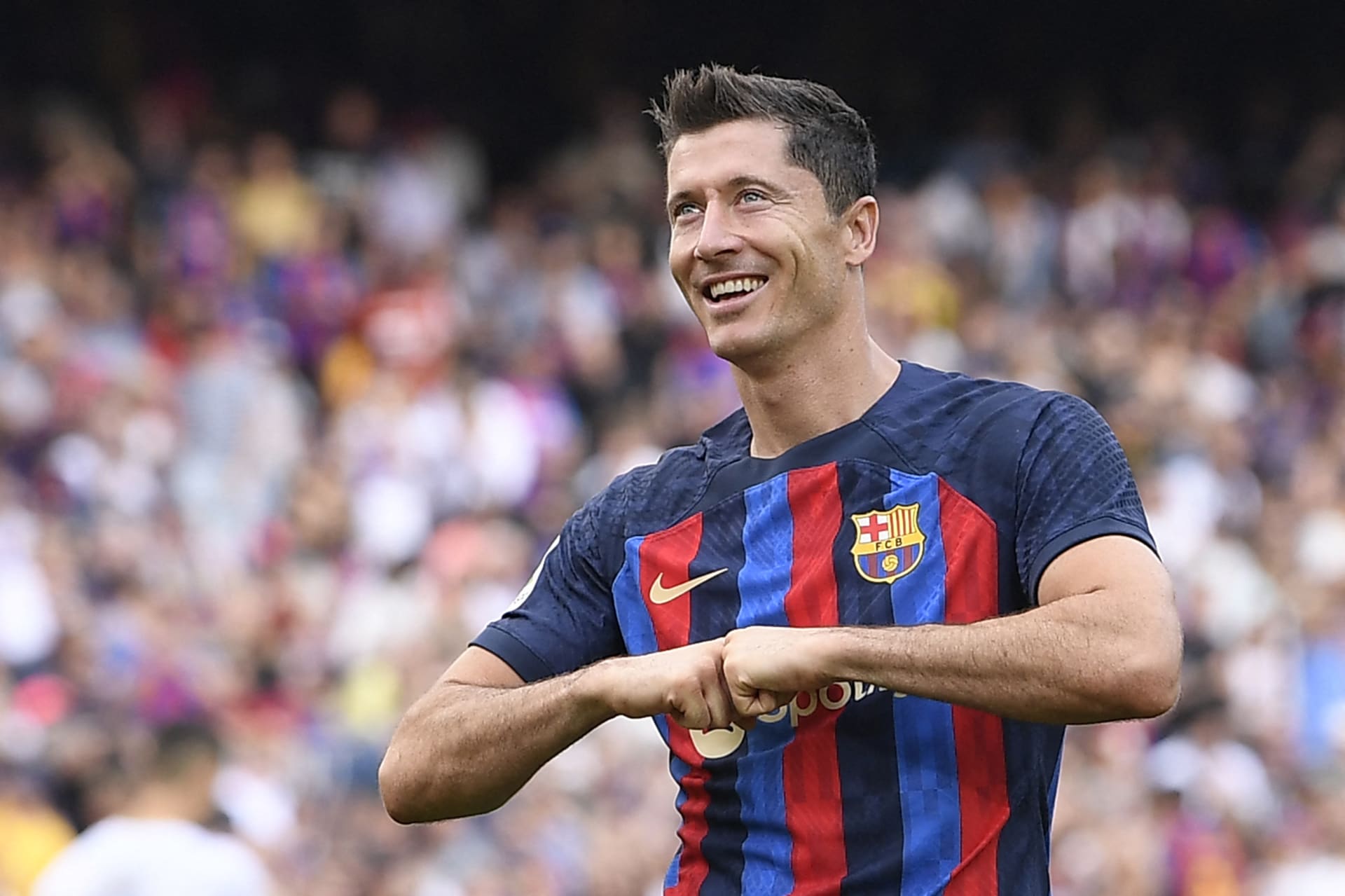 ليفاندوفسكي: برشلونة سيكون الأفضل مرة أخرى بشرط وحيد