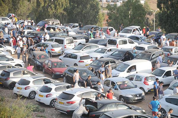 الجزائر: العودة لاستيراد السيارات المستعملة تثير تفاعلا كبيرا