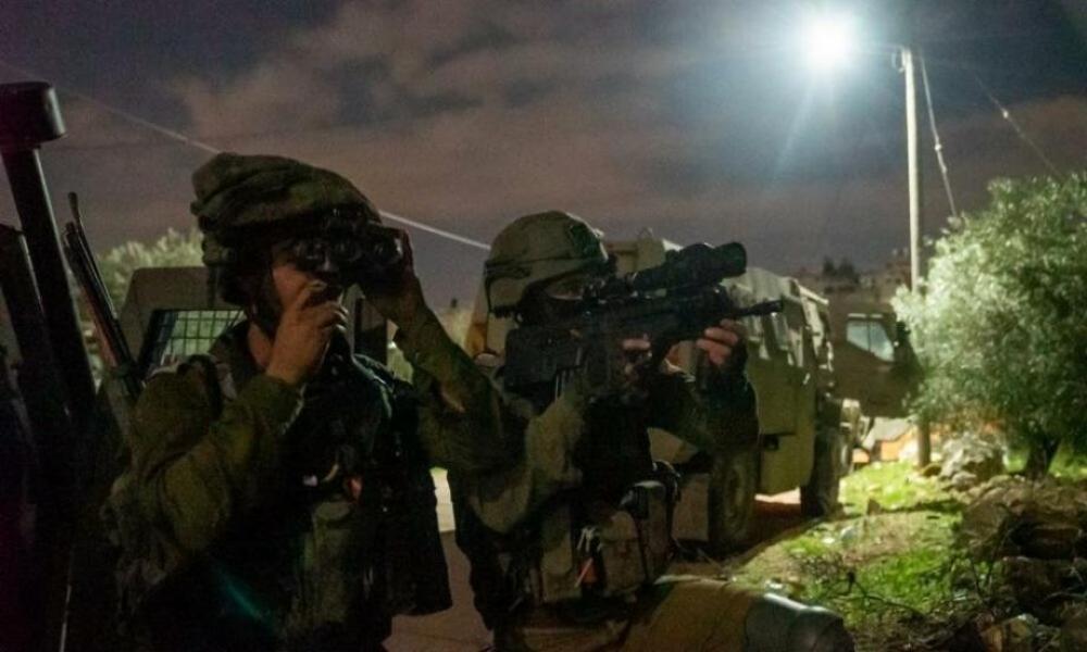 تواصل انتهاكات الاحتلال: شهيدان وجريحان واعتقالات وهدم وإخطارات وقف بناء